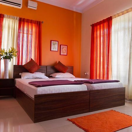 Amber Inn Bangalore Extérieur photo