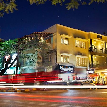 Amber Inn Bangalore Extérieur photo